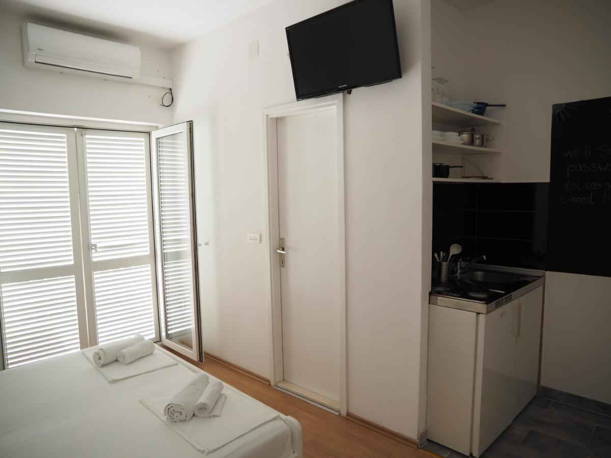 Apartmani מאקרסקה מראה חיצוני תמונה
