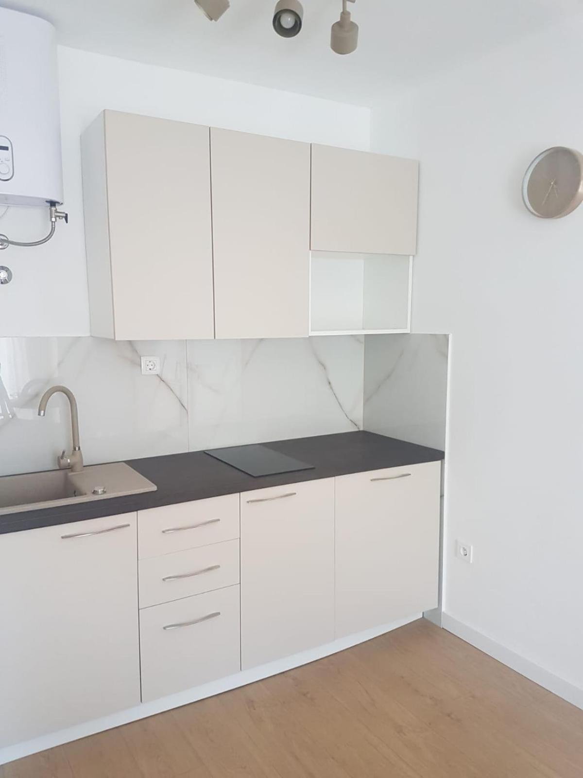 Apartmani מאקרסקה מראה חיצוני תמונה